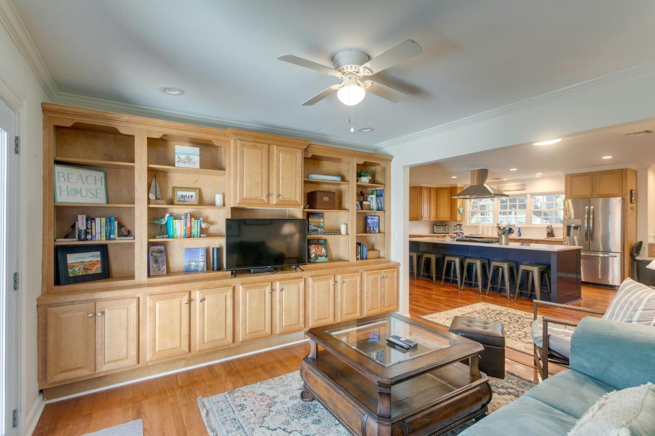 Spacious St Simons Island Vacation Rental With Pool! St. Simons Island Екстер'єр фото